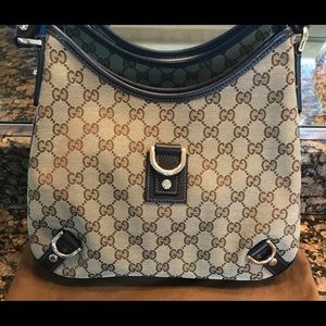 Gucci Hobo Bag!